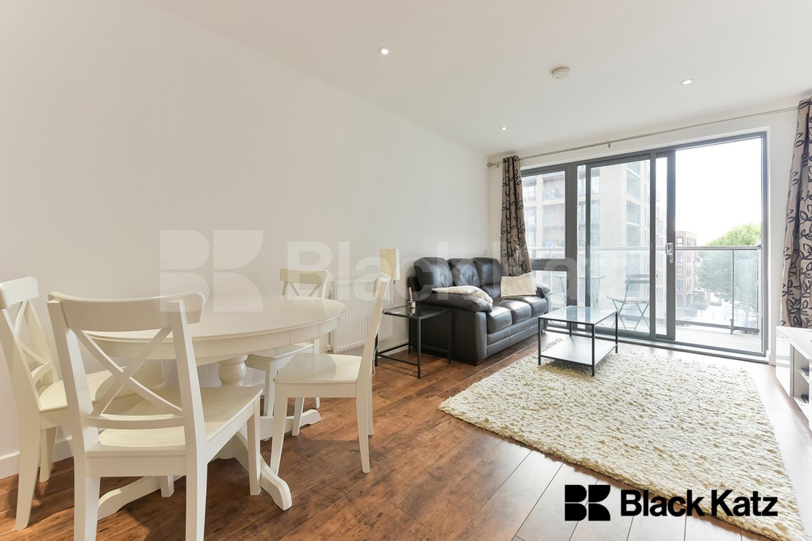 			NEW INSTRUCTION, 2 Bedroom, 1 bath, 1 reception Apartment			 Upper North Street, Poplar